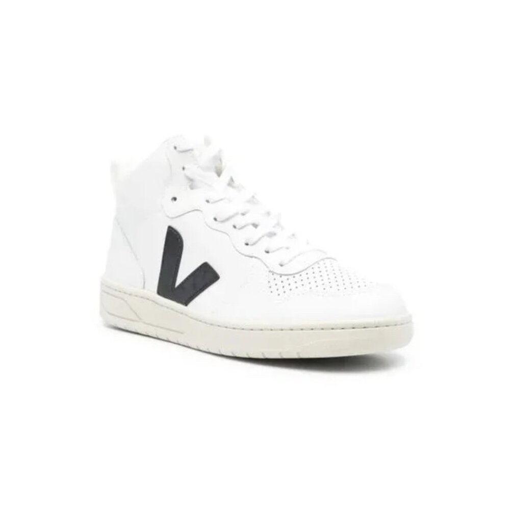 Rare very 80's V-15 High-top white leather Veja 45 Euro or 11 US